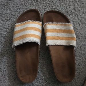 Sandals 8.5